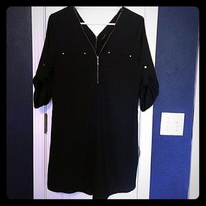Black 3/4 length sleeve tunic